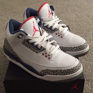Air Jordan 3 True Blue OG.